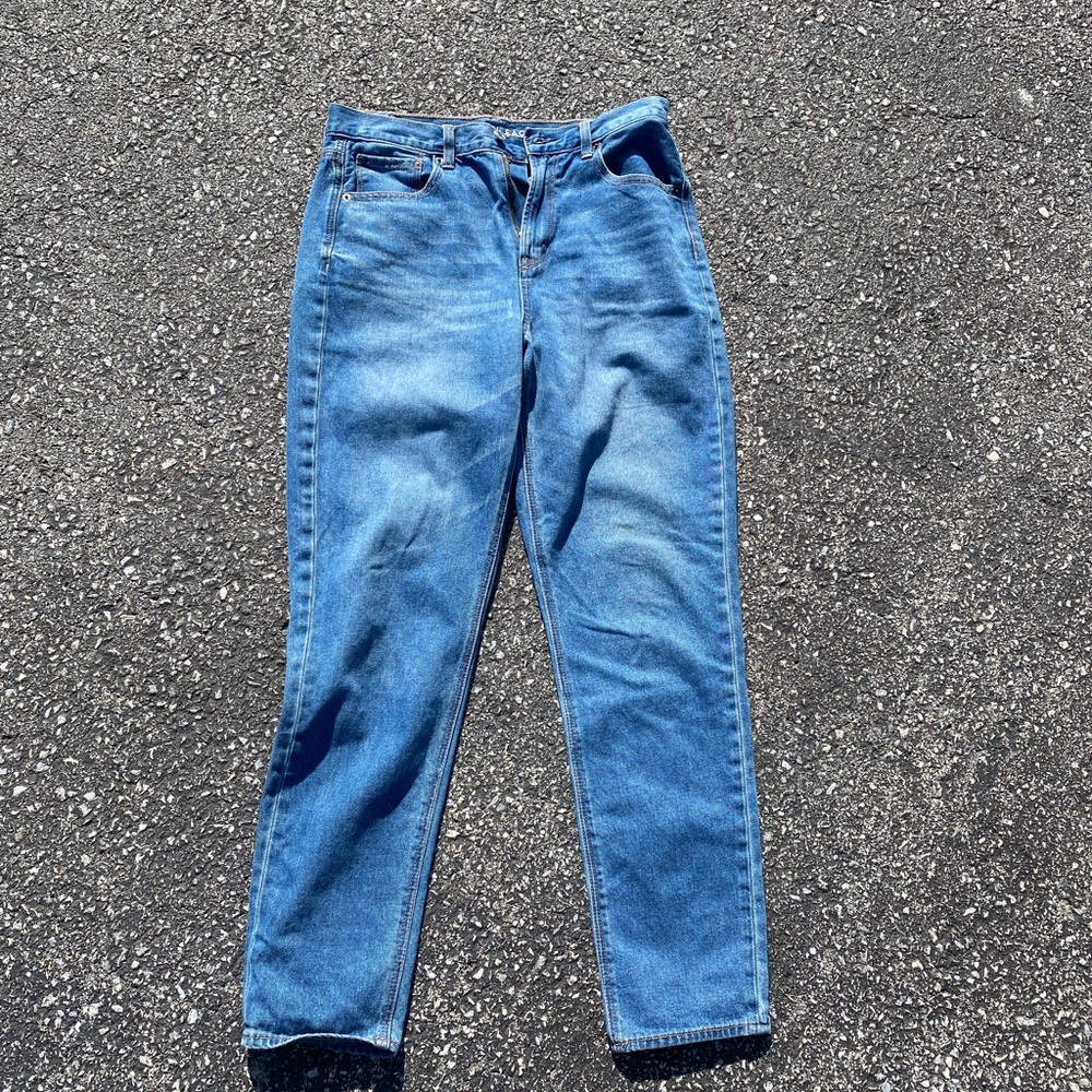 American Eagle Mom Jean